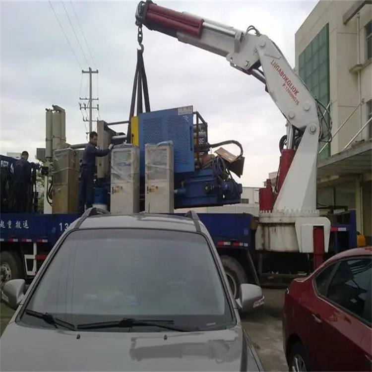 武陟吊车救援小汽车怎么吊